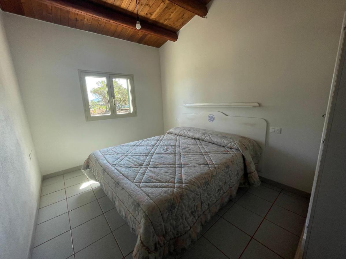 Casa Vacanze Gollei, Орозеи Екстериор снимка