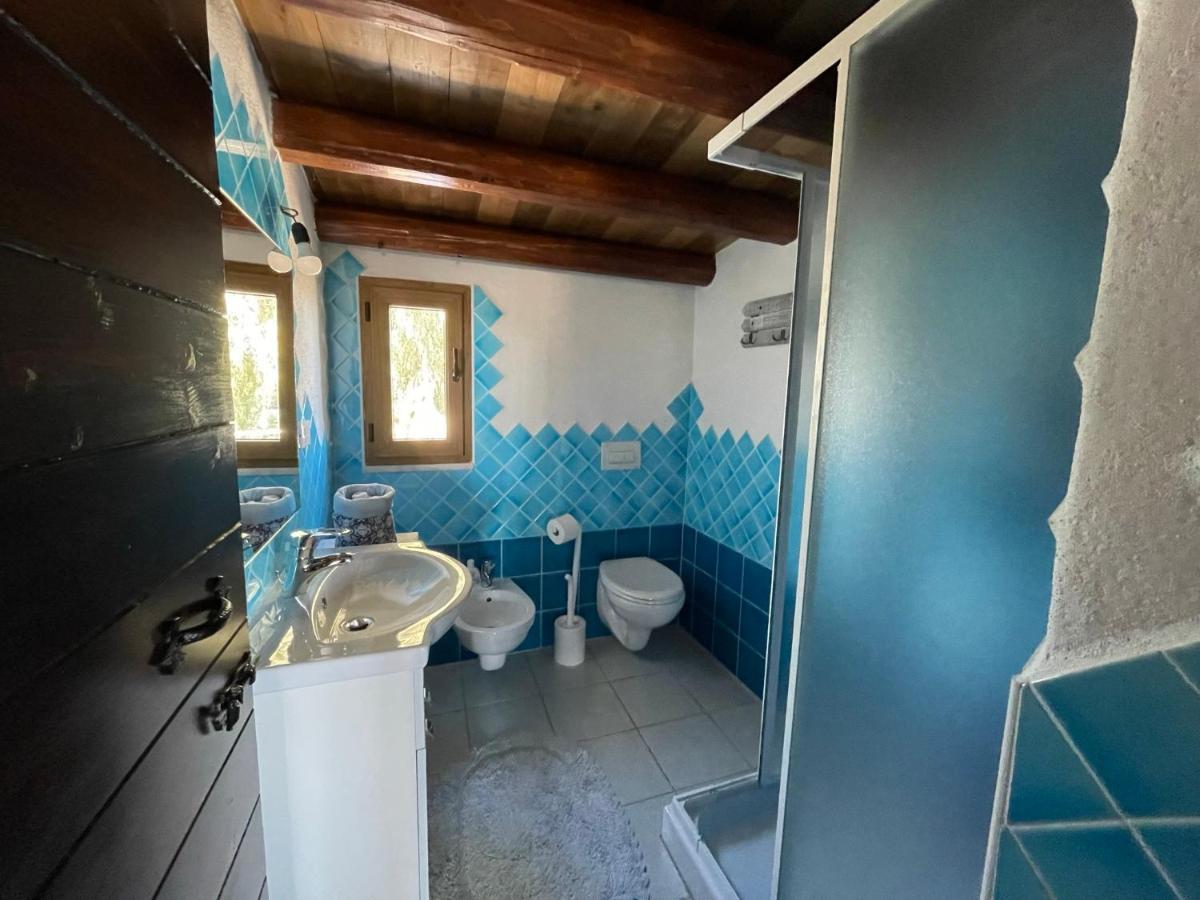 Casa Vacanze Gollei, Орозеи Екстериор снимка